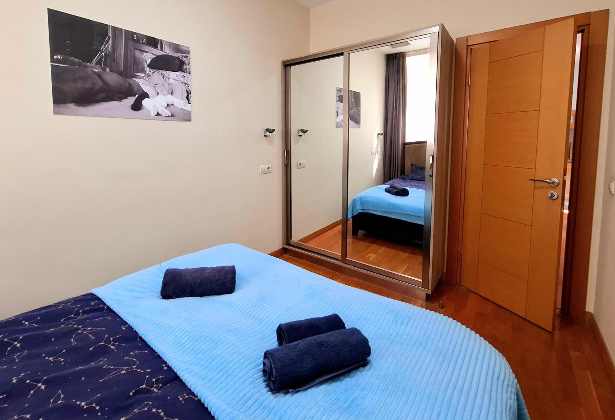 City Center 2Bdr Apartment Near Rustaveli Av. Тбилиси Экстерьер фото