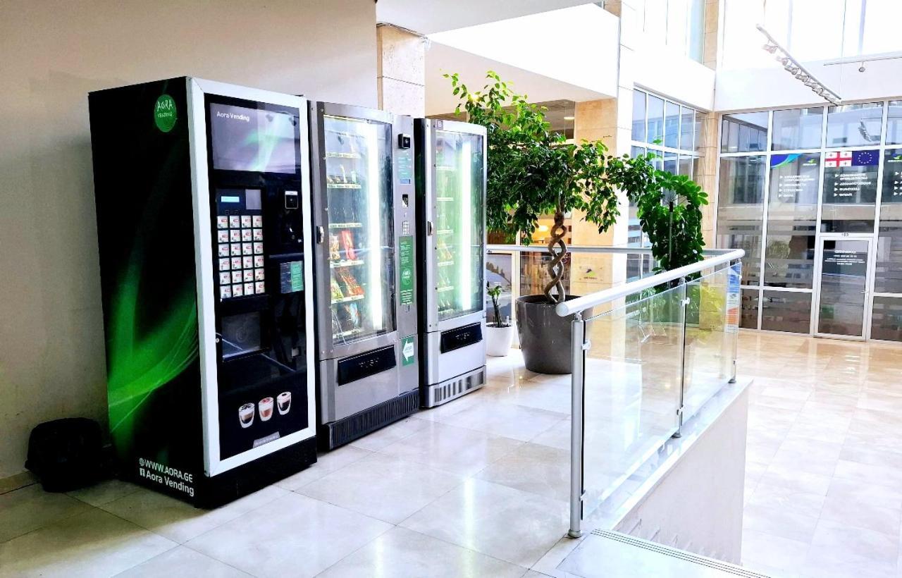 City Center 2Bdr Apartment Near Rustaveli Av. Тбилиси Экстерьер фото