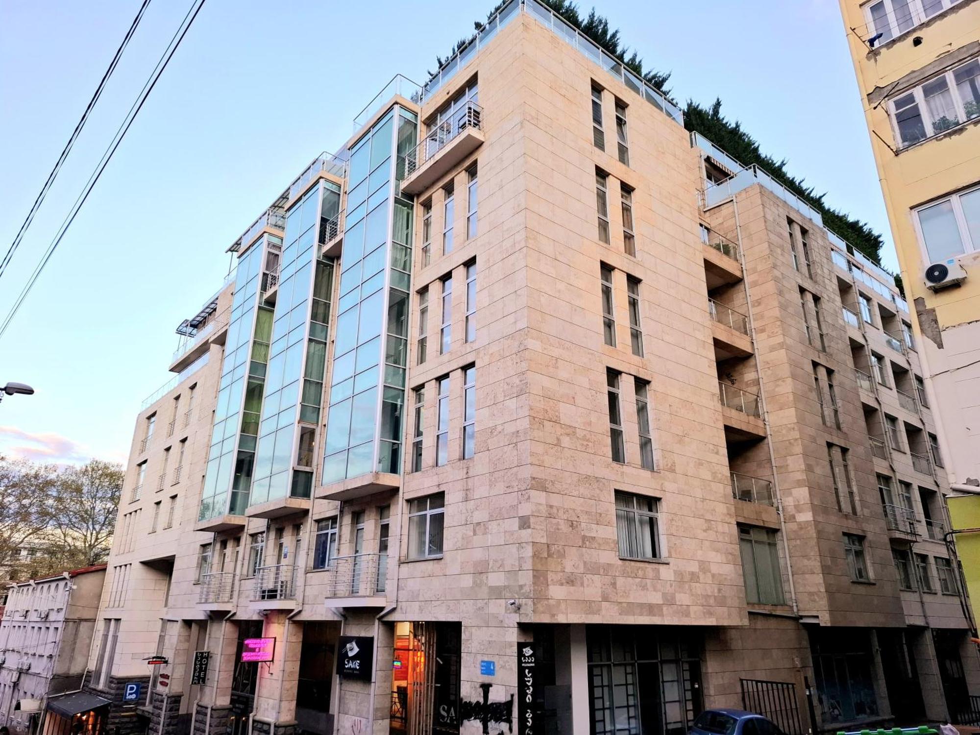 City Center 2Bdr Apartment Near Rustaveli Av. Тбилиси Экстерьер фото